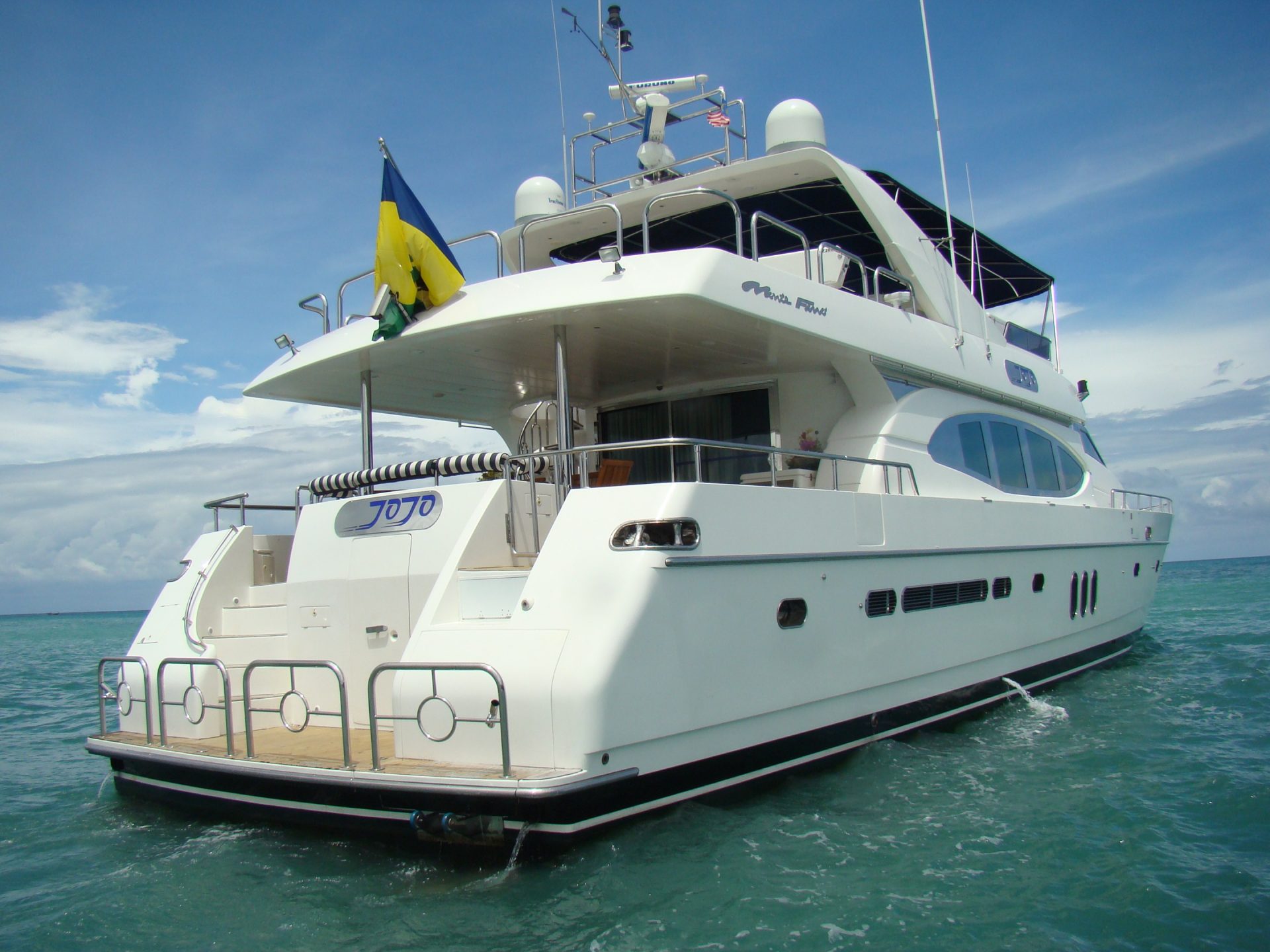 jojo leisure yachts & boats rental