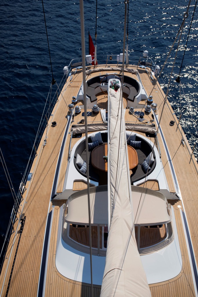 savarona yacht charter