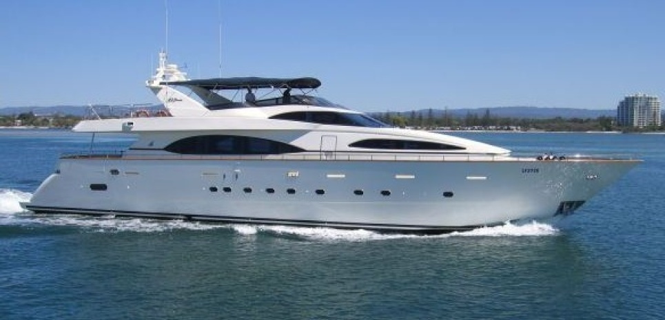 yacht accama delta