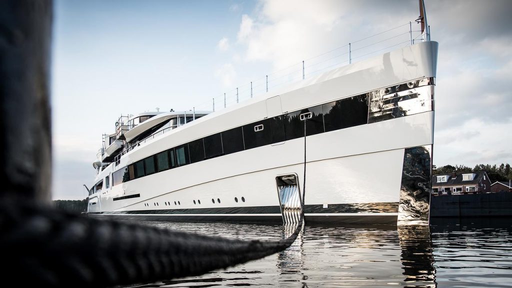 Feadship 814